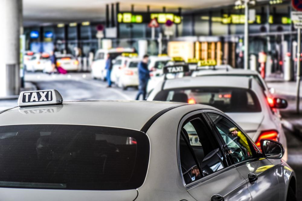 taxi aéroport gare à Loctudy 